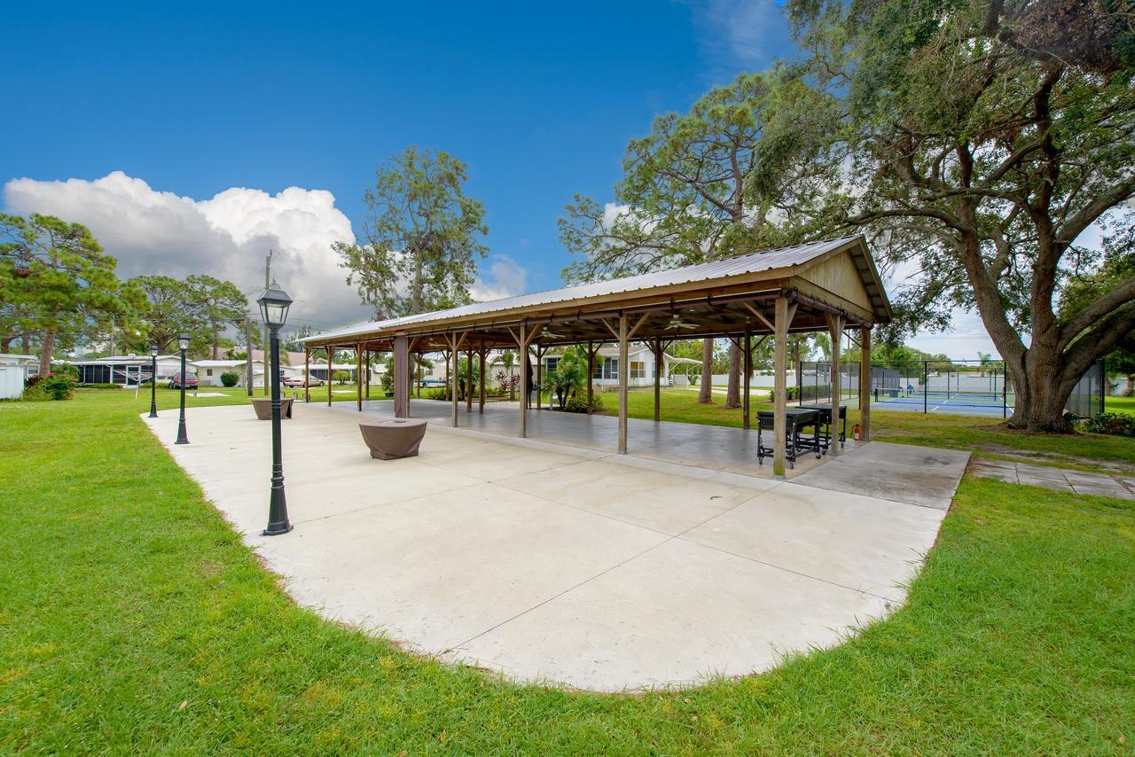 Arbor Terrace Hotell Sarasota Exteriör bild