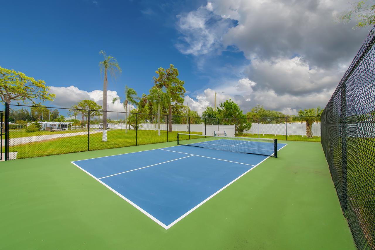 Arbor Terrace Hotell Sarasota Exteriör bild